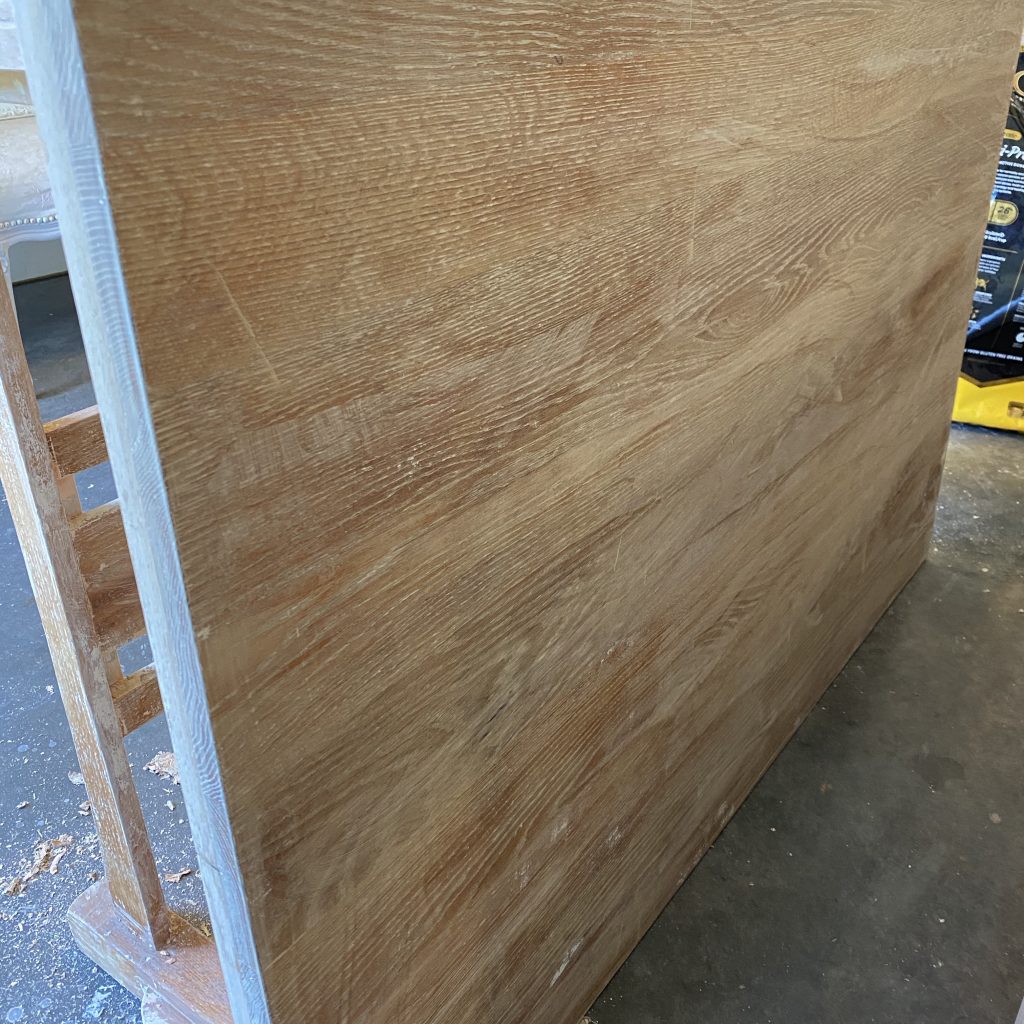 DIY Natural Raw Wood | The Yellow Rose Farmhouse | www.theyellowrosefarmhouse.com